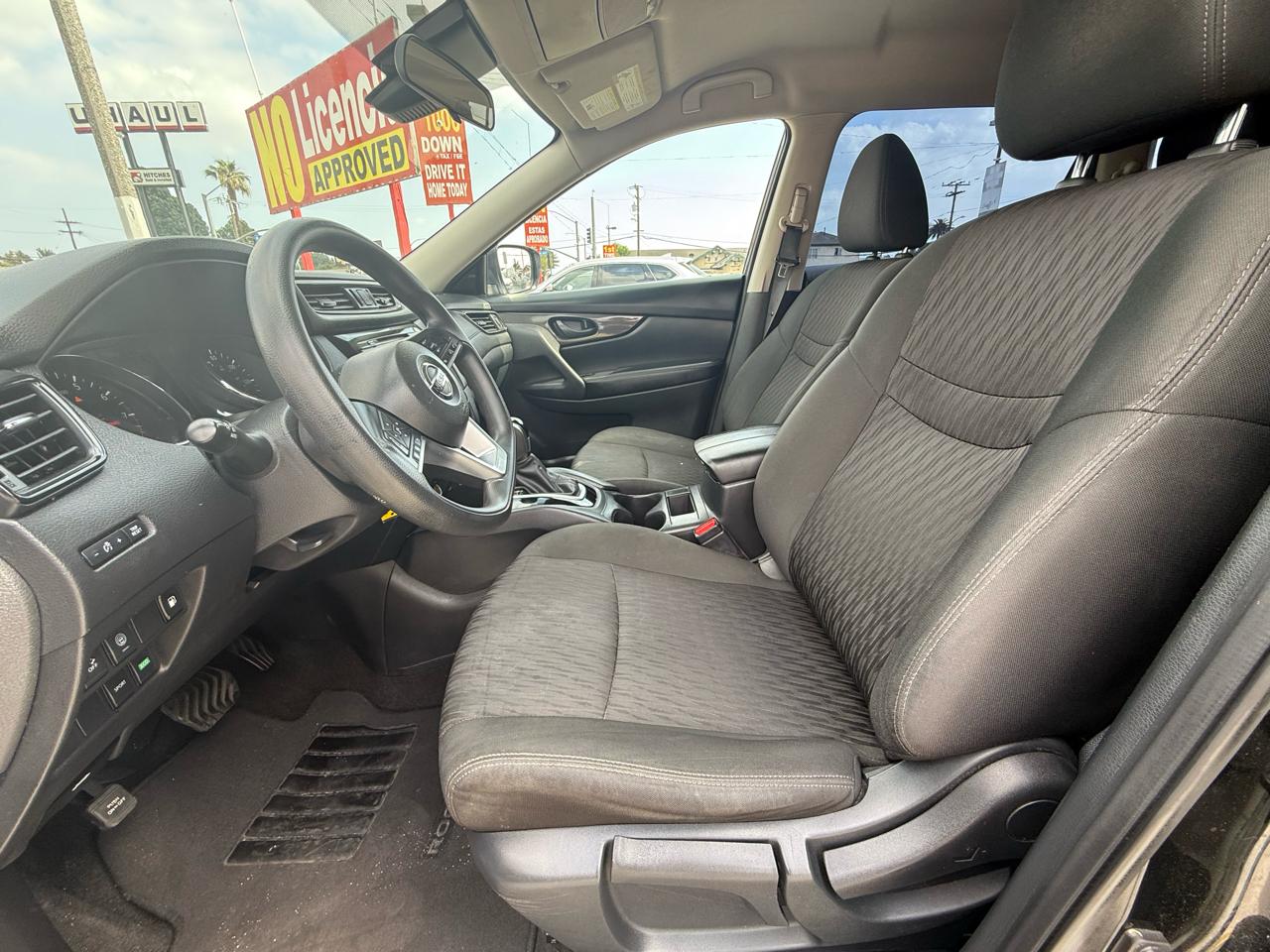 Nissan Rogue  2019