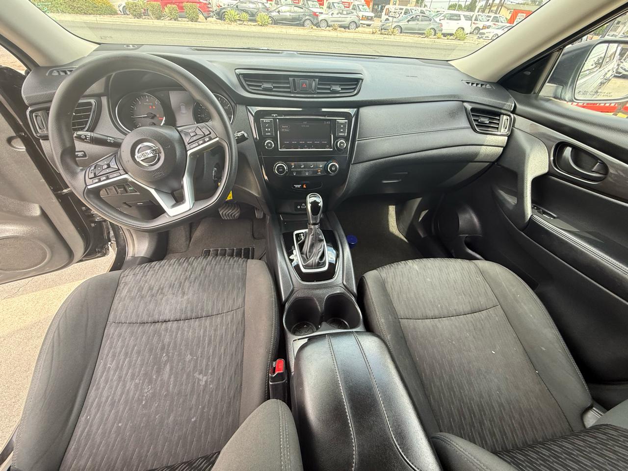Nissan Rogue  2019