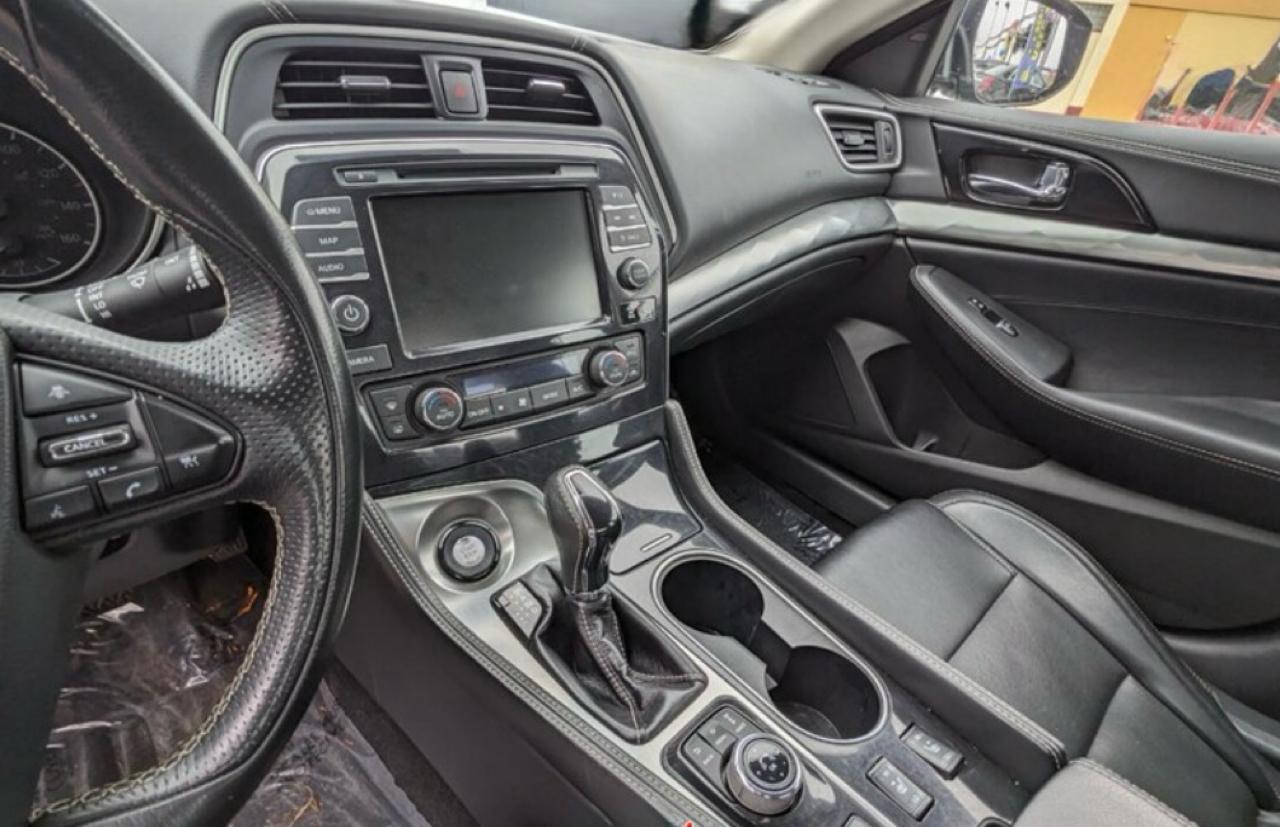 Nissan Maxima 3.5 SV 2021