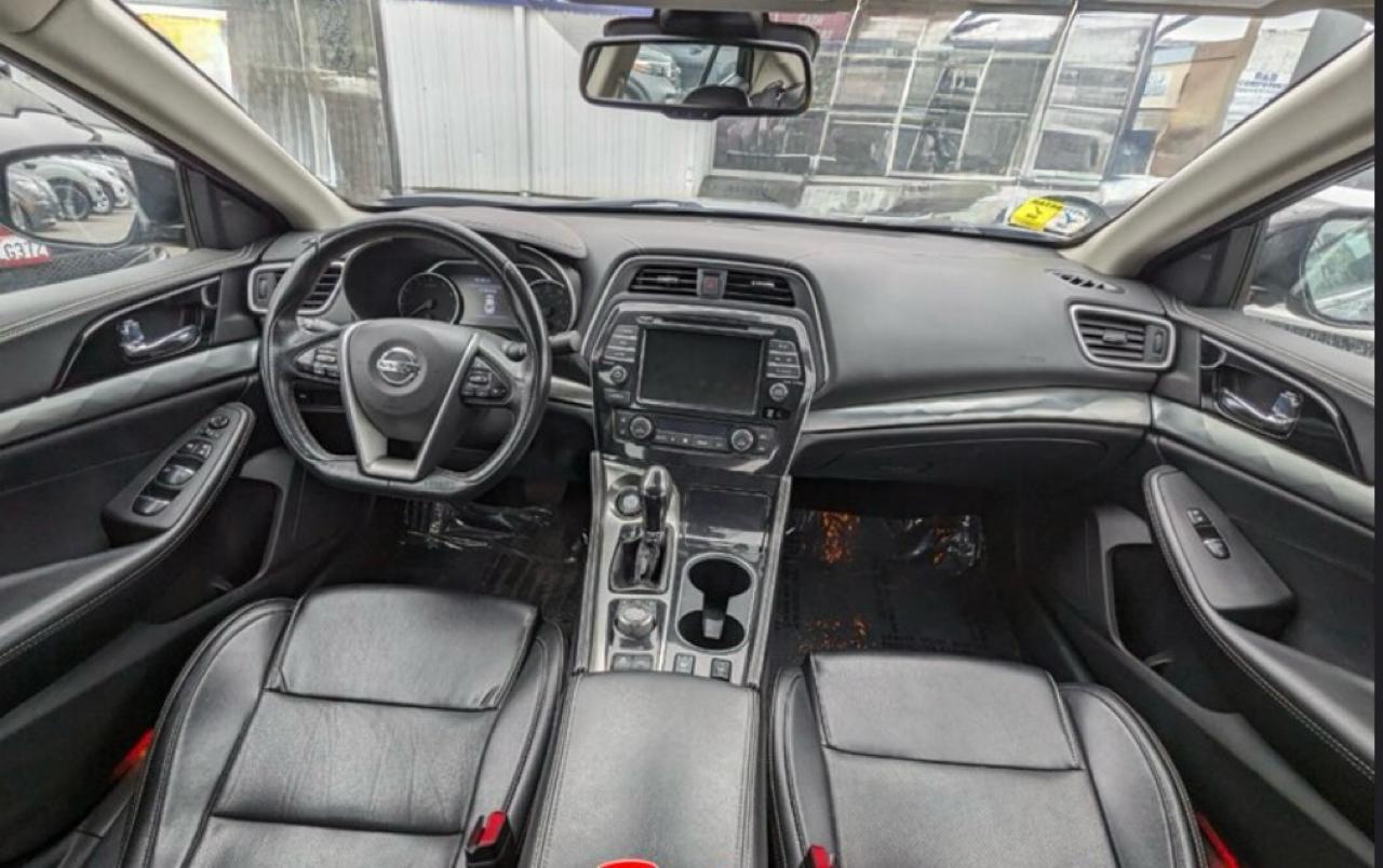Nissan Maxima 3.5 SV 2021