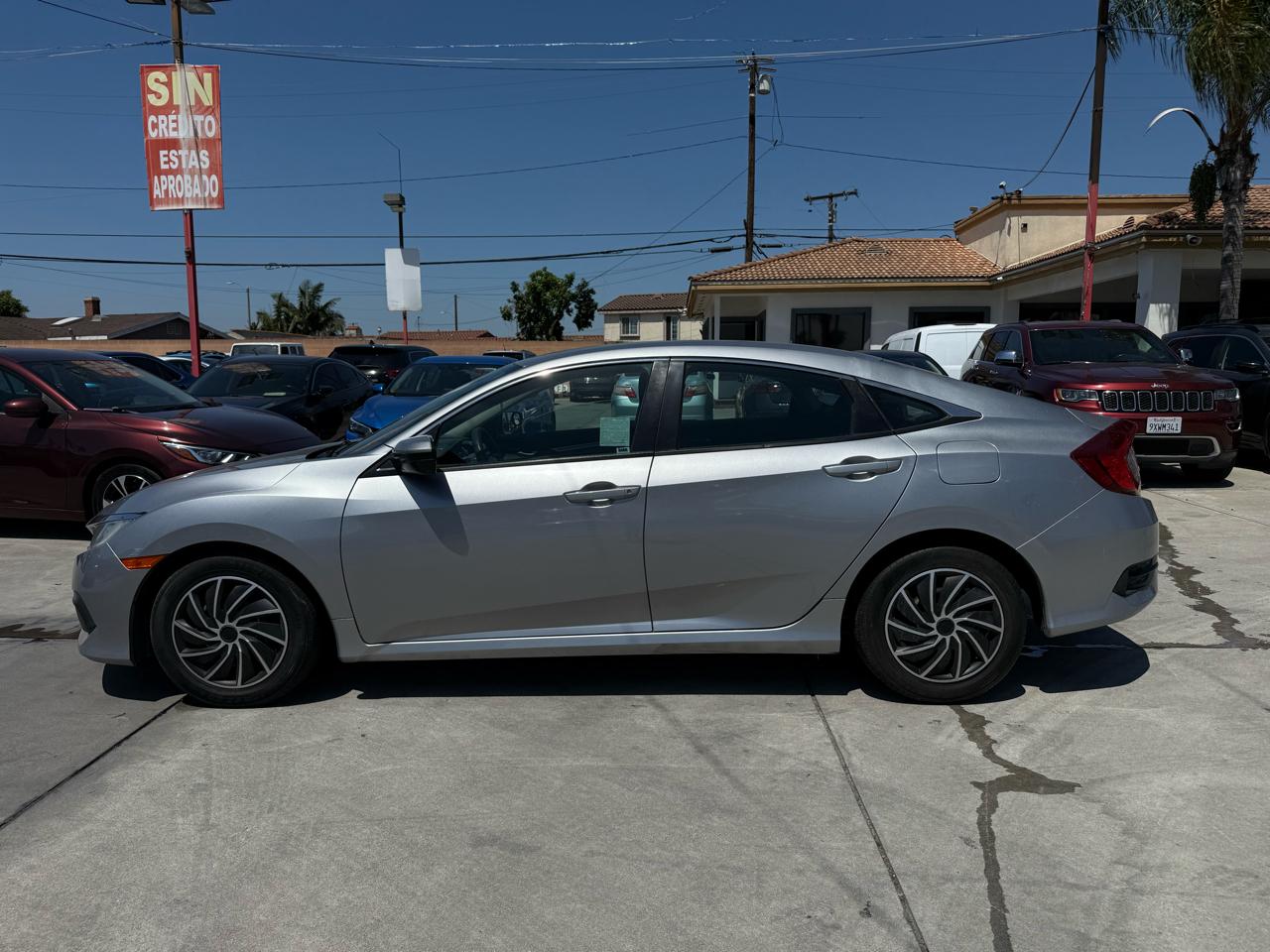 Honda Civic LX Sedan CVT 2017