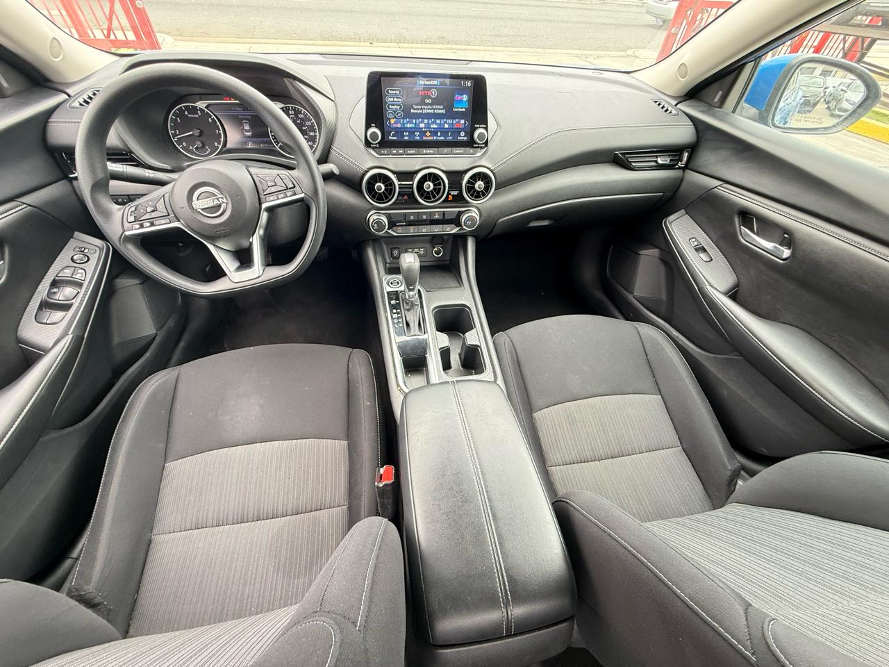 Nissan Sentra SV 2024