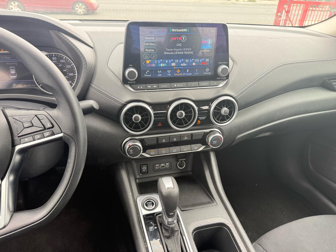 Nissan Sentra SV 2024