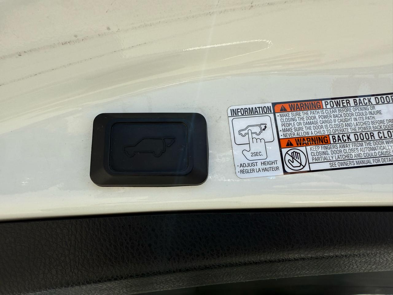 Toyota RAV4 XLE FWD 2017