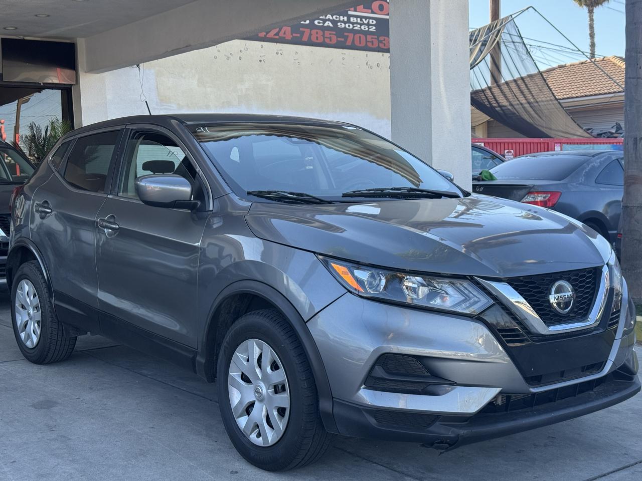 Nissan Rogue Sport S 2020