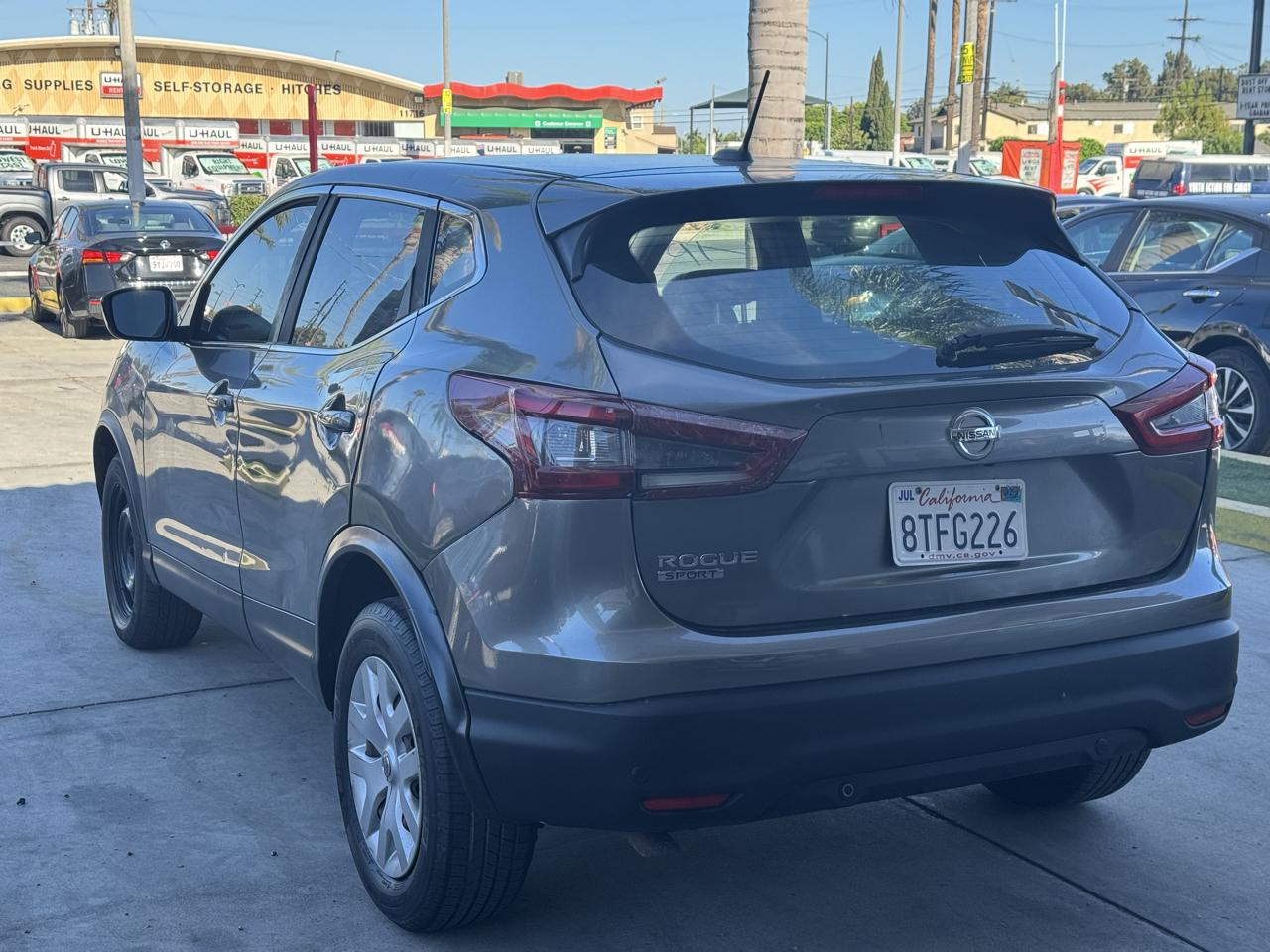 Nissan Rogue Sport S 2020