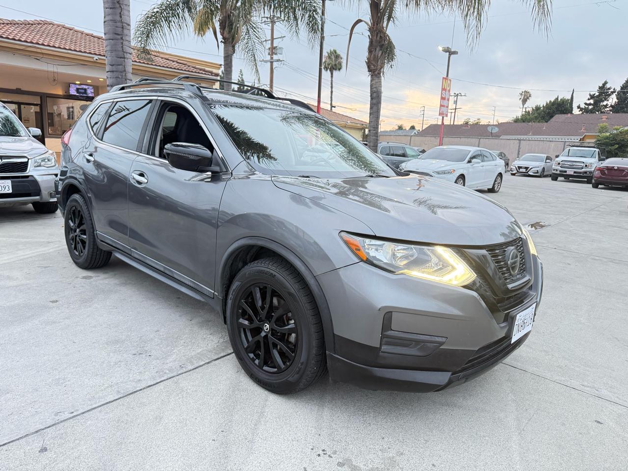 2018 Nissan Rogue S 2WD