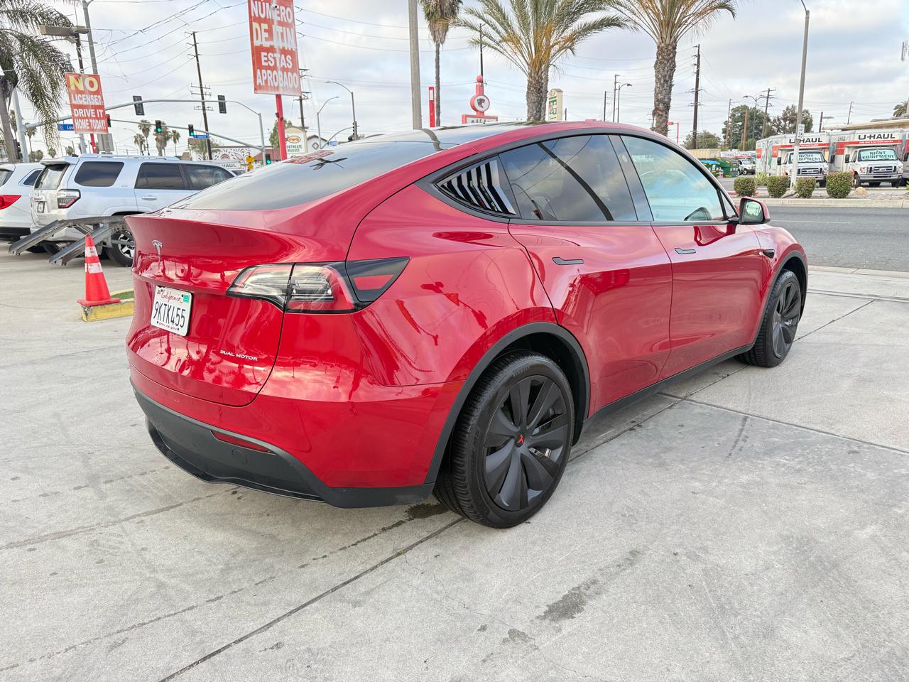 Tesla Model Y Long Range 2024
