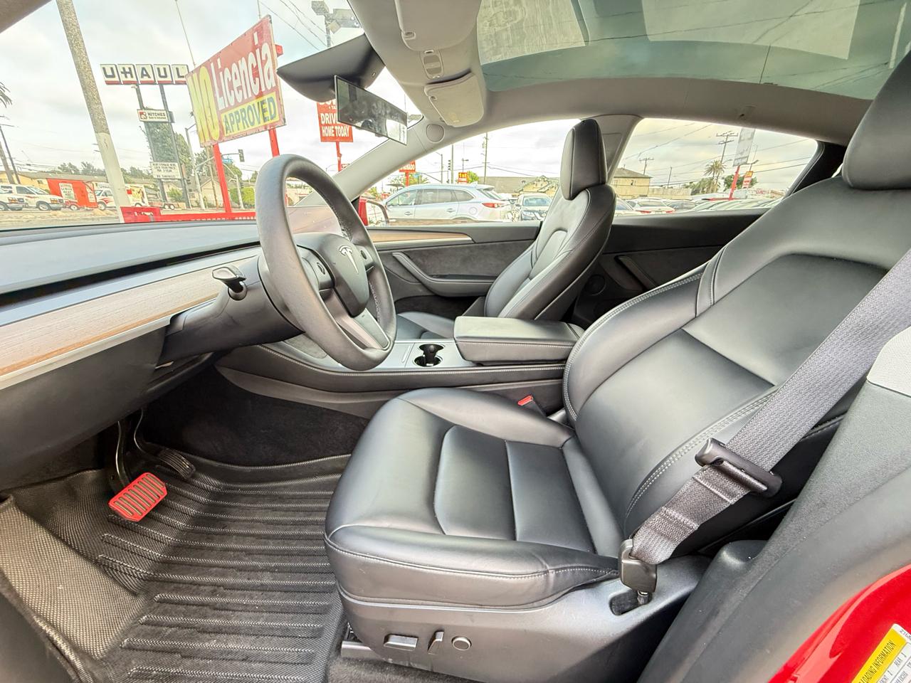 Tesla Model Y Long Range 2024