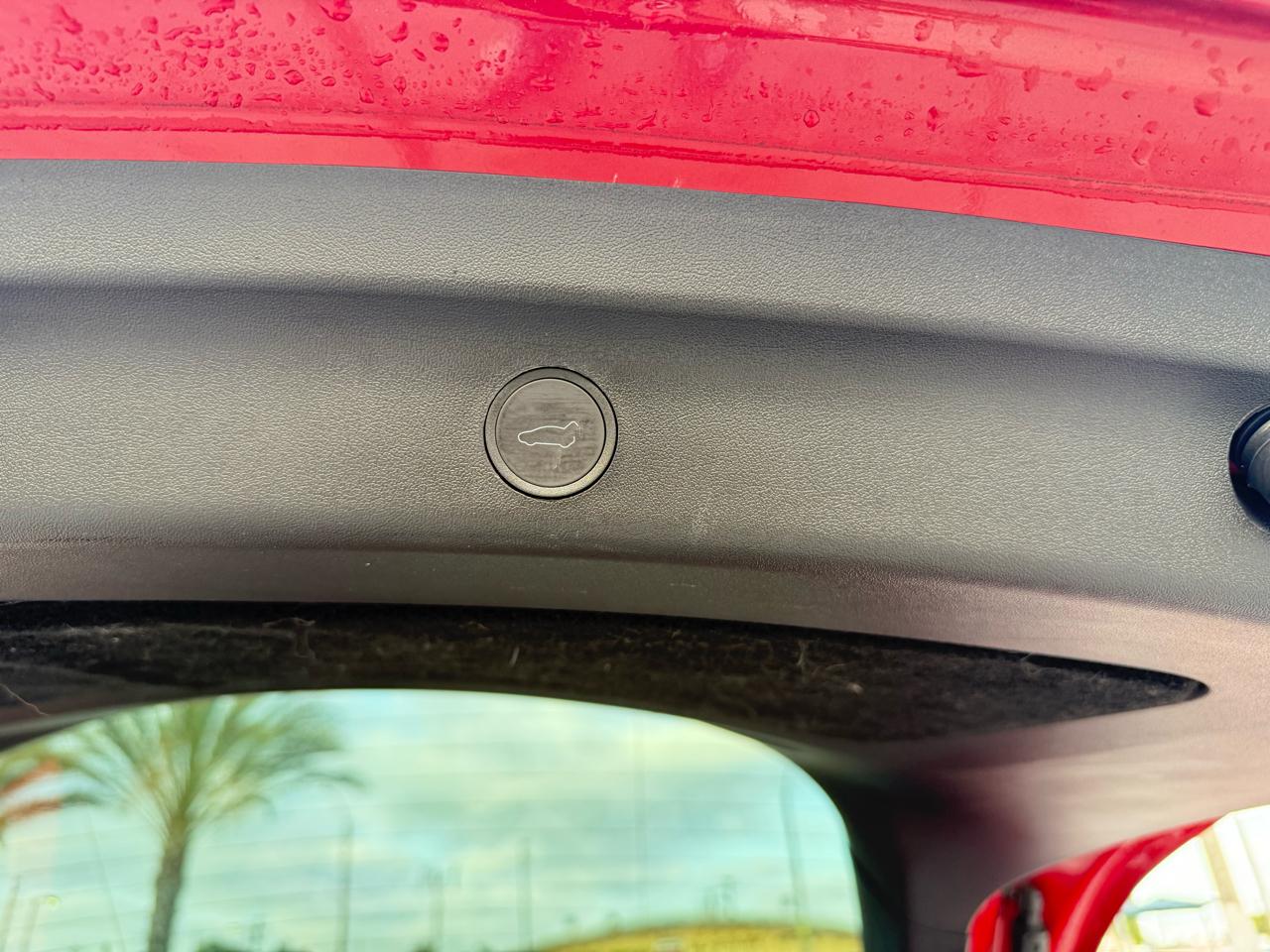 Tesla Model Y Long Range 2024