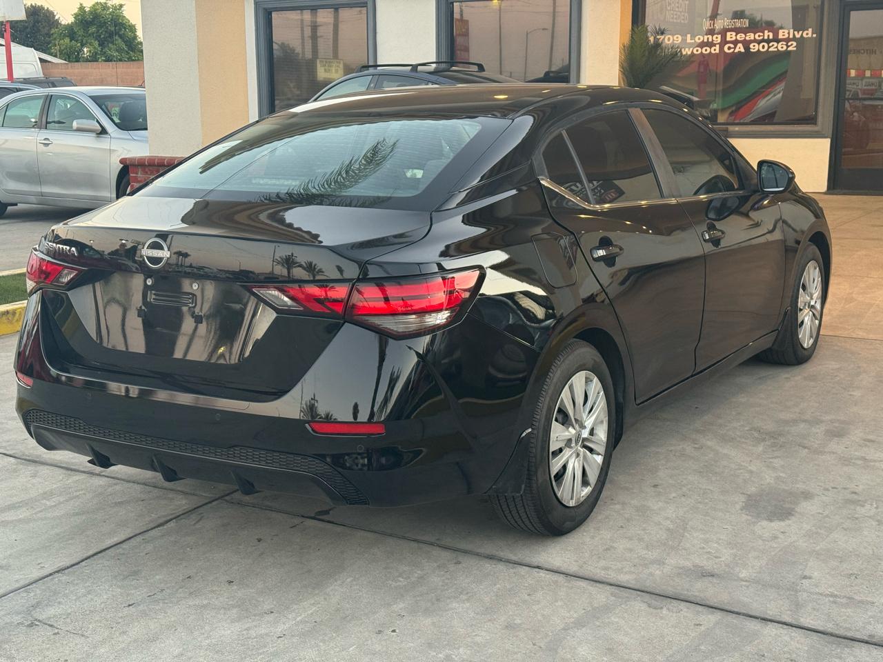 Nissan Sentra S 2024