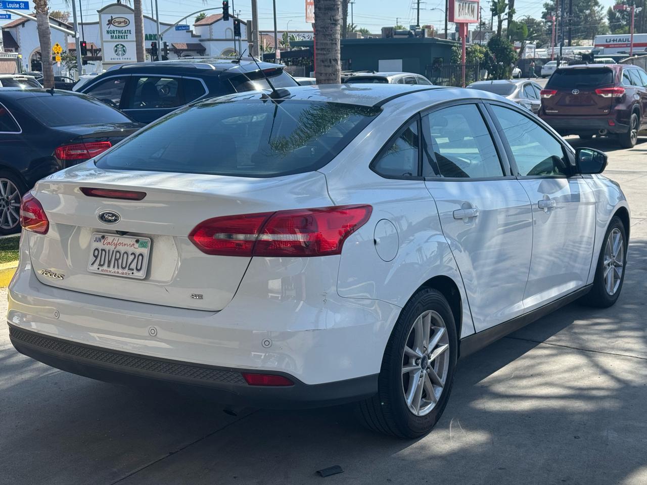 Ford Focus SE Sedan 2016