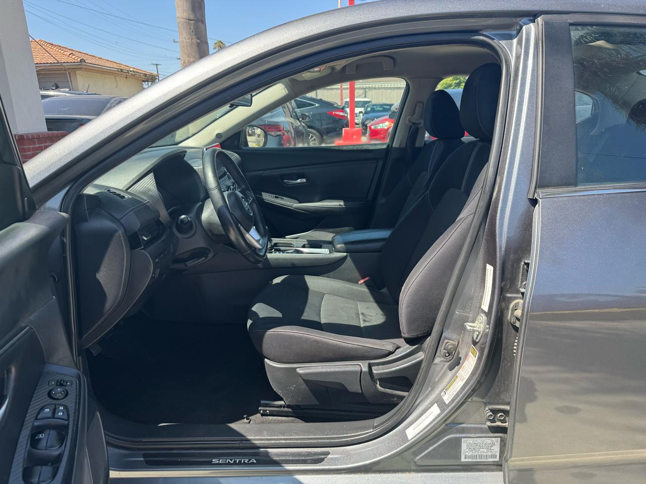 Nissan Sentra SV 2021