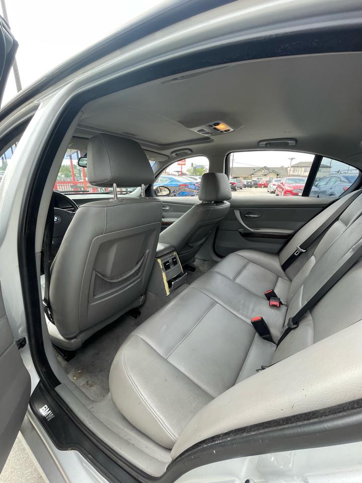 BMW 3-Series 328i 2007