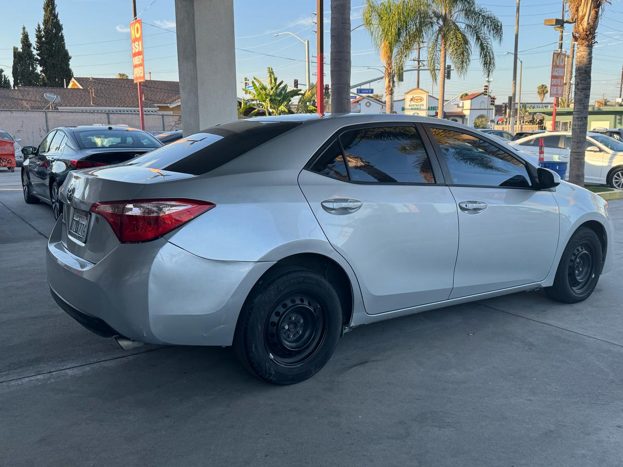 Toyota Corolla LE CVT 2017
