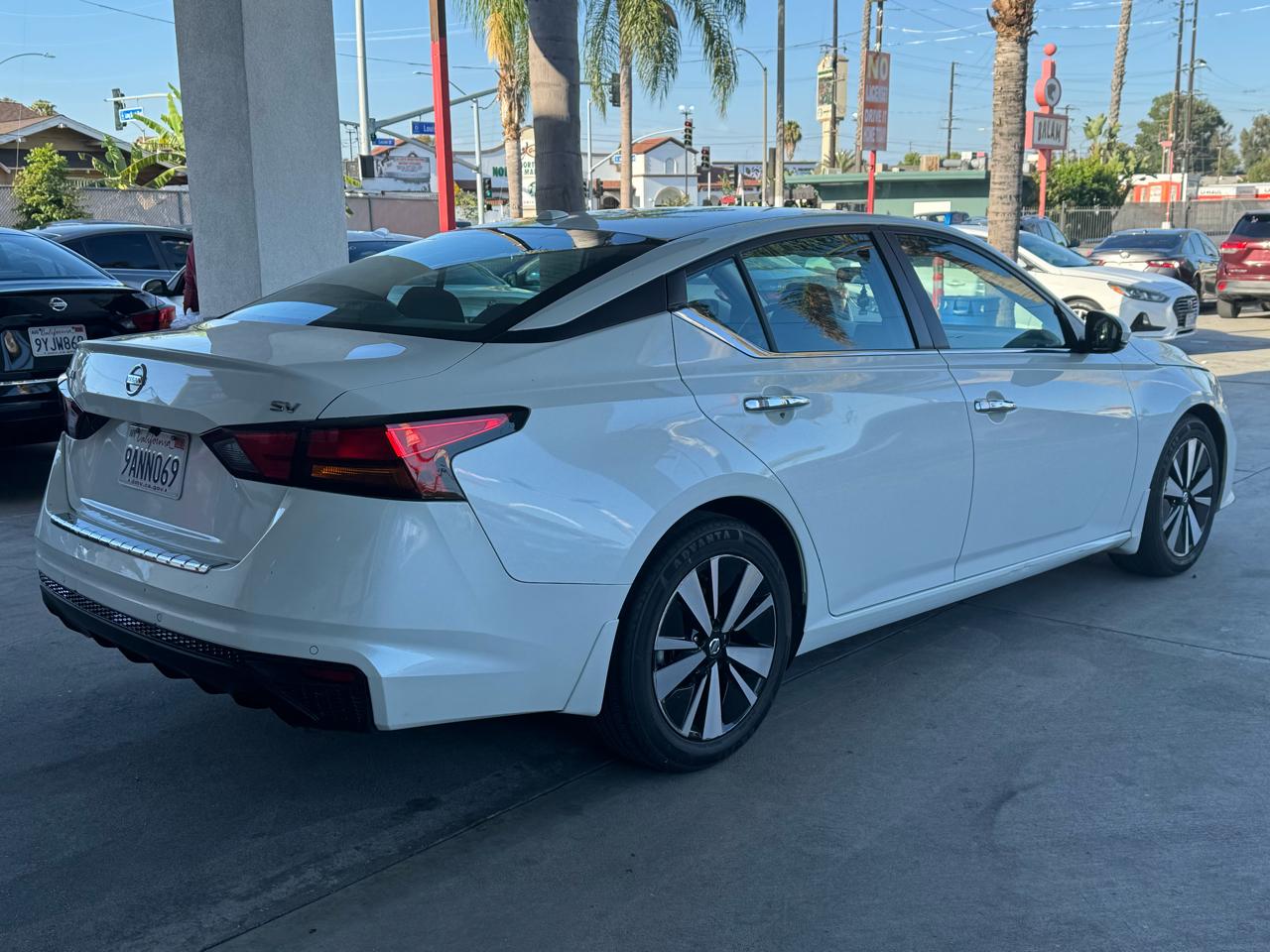 Nissan Altima 2.5 SV 2022