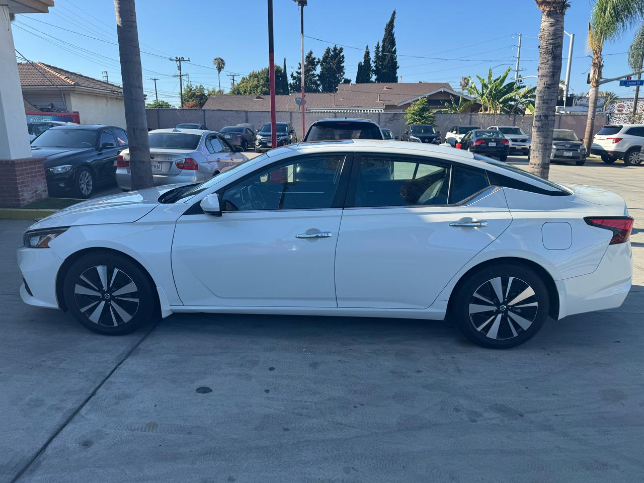 Nissan Altima 2.5 SV 2022
