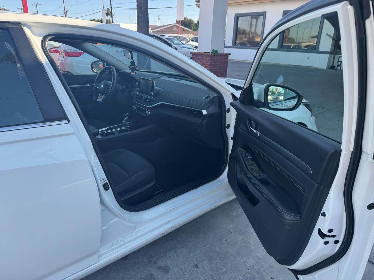 Nissan Altima 2.5 SV 2022