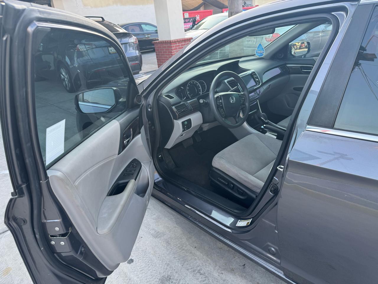 Honda Accord EX Sedan CVT w/ Honda Sensing 2017