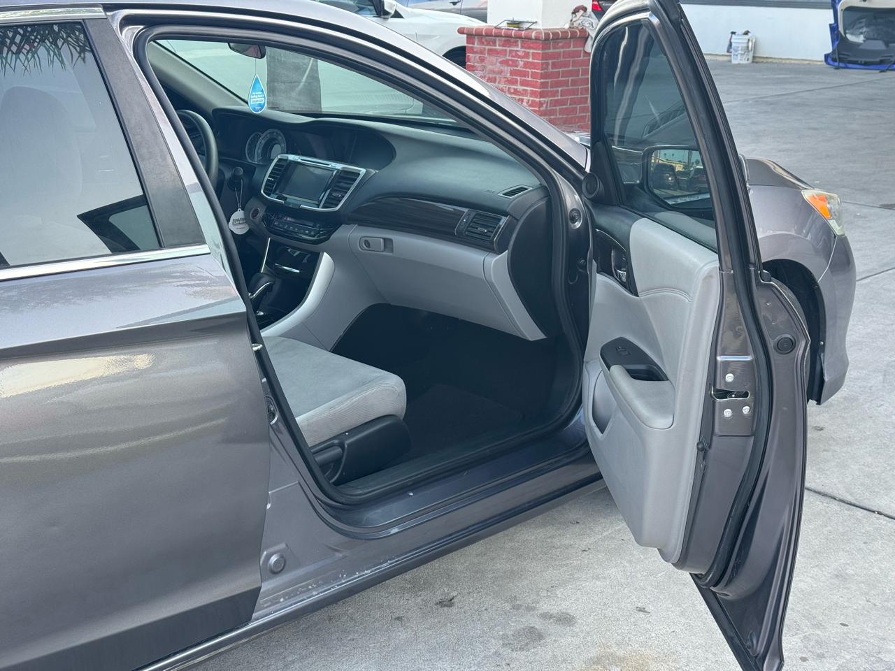 Honda Accord EX Sedan CVT w/ Honda Sensing 2017