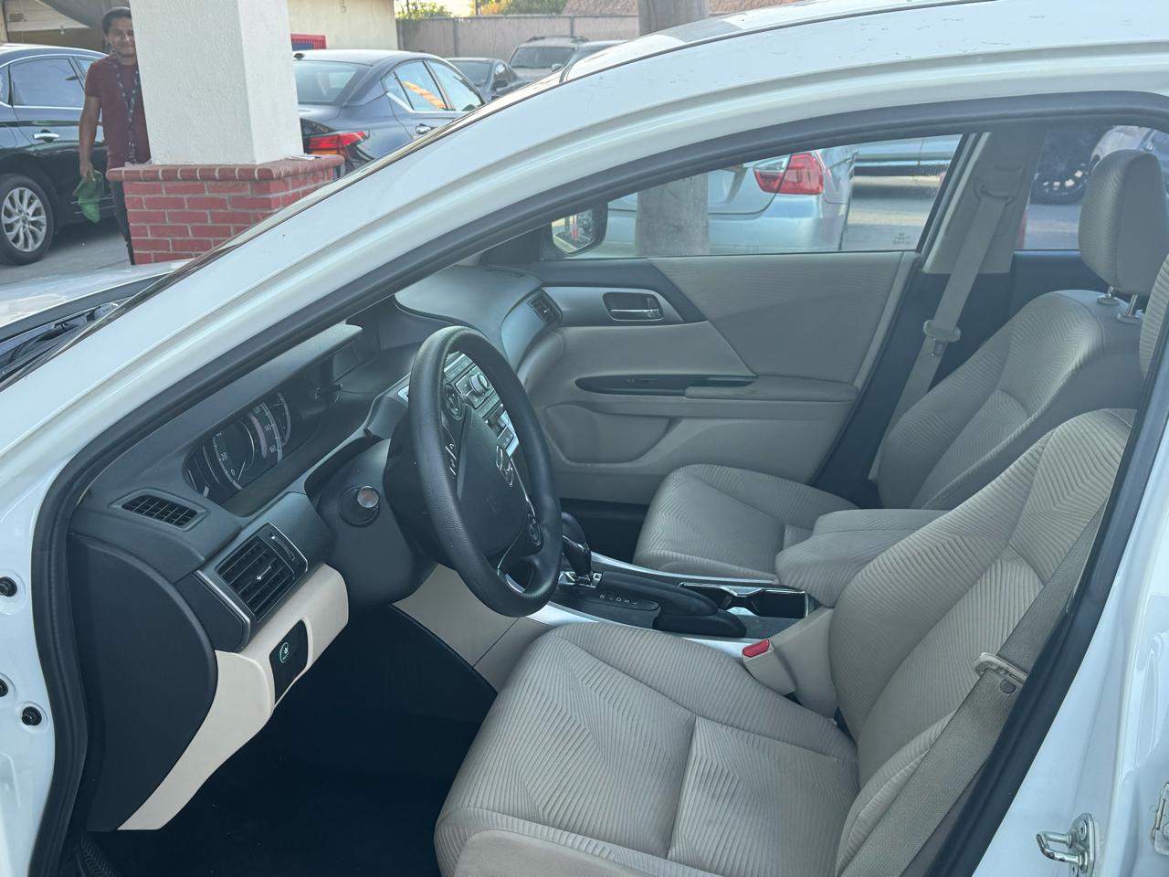 Honda Accord LX Sedan CVT 2015
