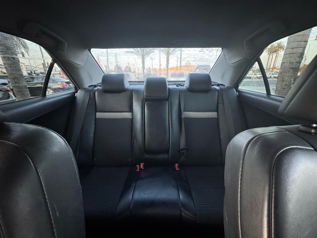 Toyota Camry SE 2014