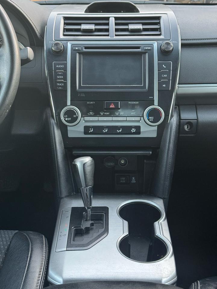 Toyota Camry SE 2014