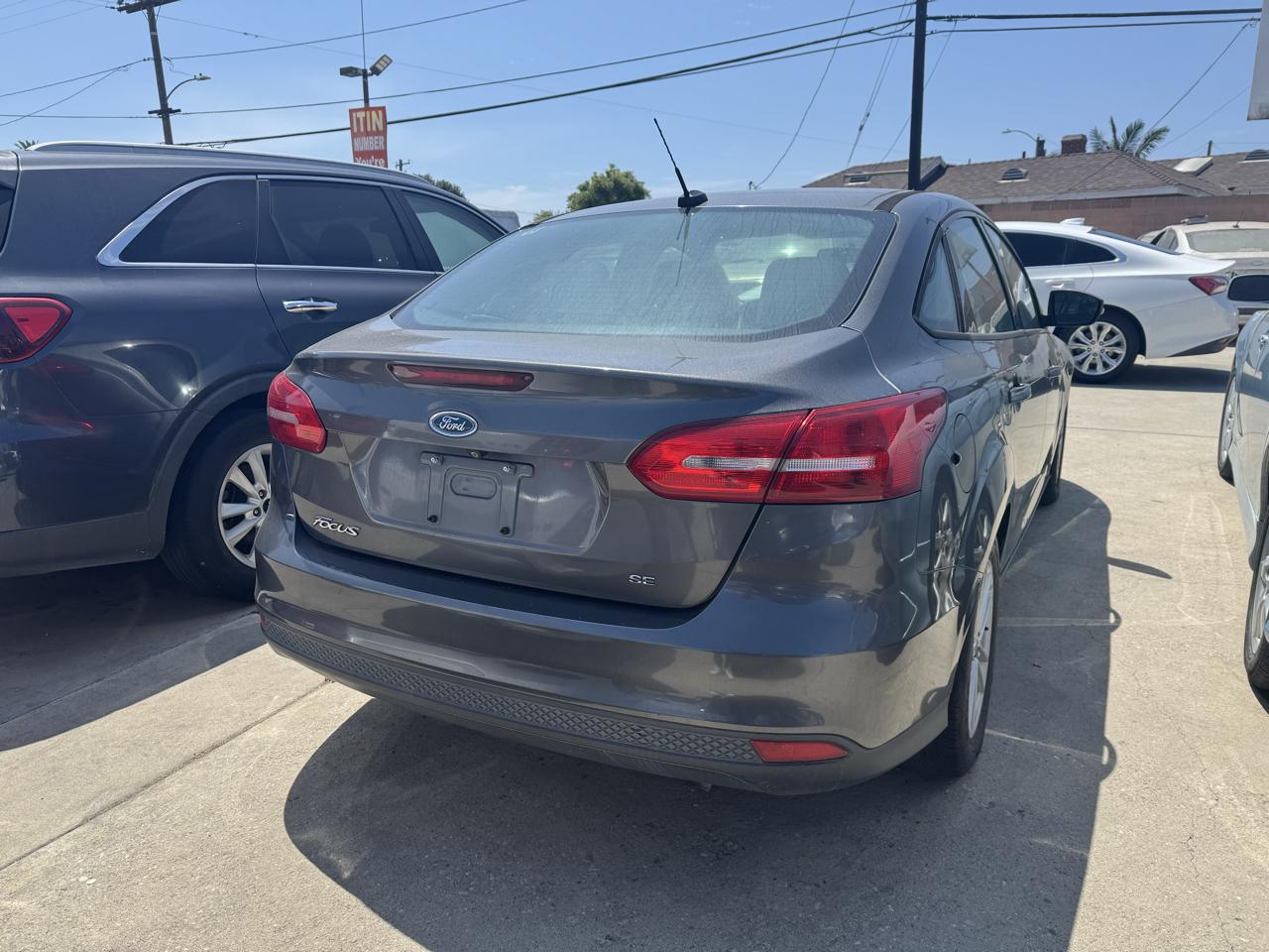 Ford Focus SE Sedan 2015