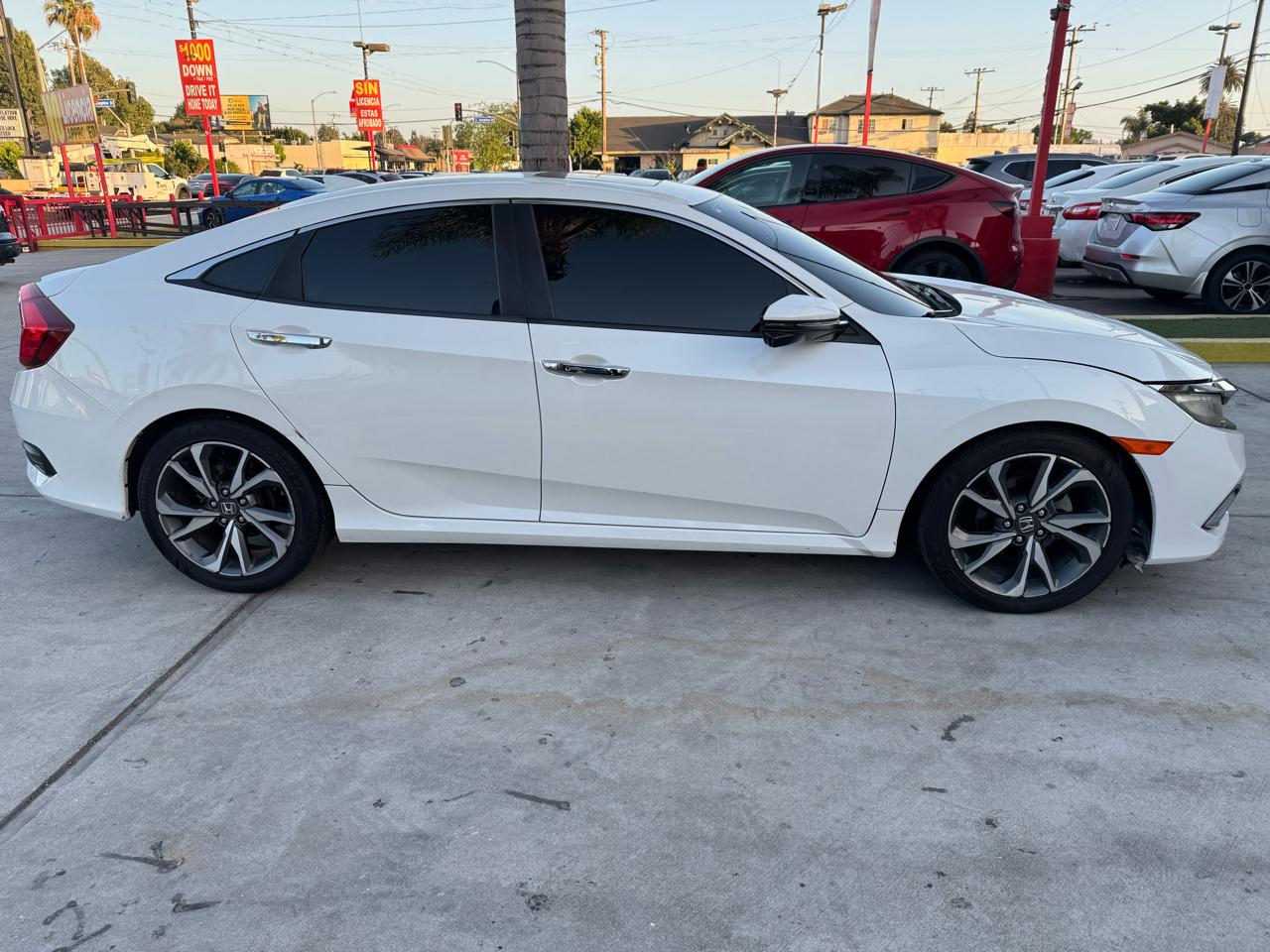 Honda Civic Touring Sedan CVT 2019