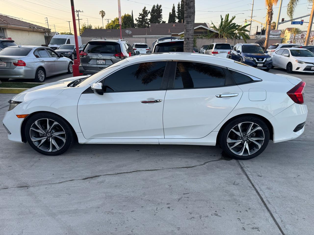 Honda Civic Touring Sedan CVT 2019