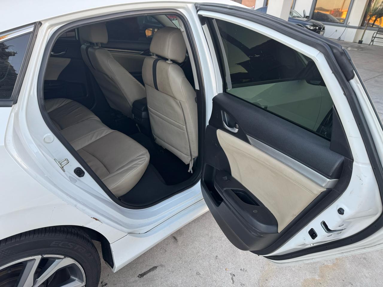 Honda Civic Touring Sedan CVT 2019