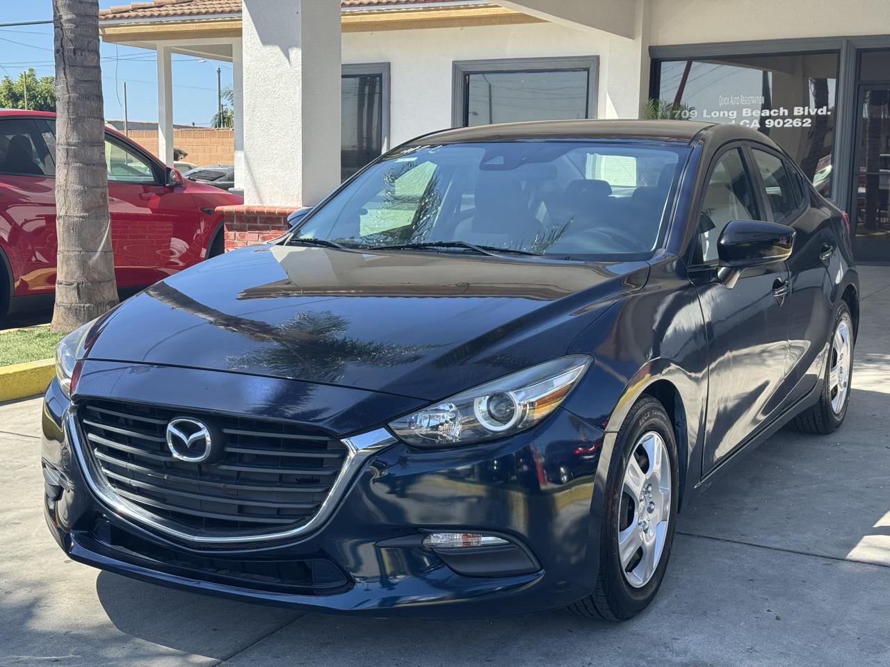 2018 Mazda MAZDA3 i Sport AT 4-Door