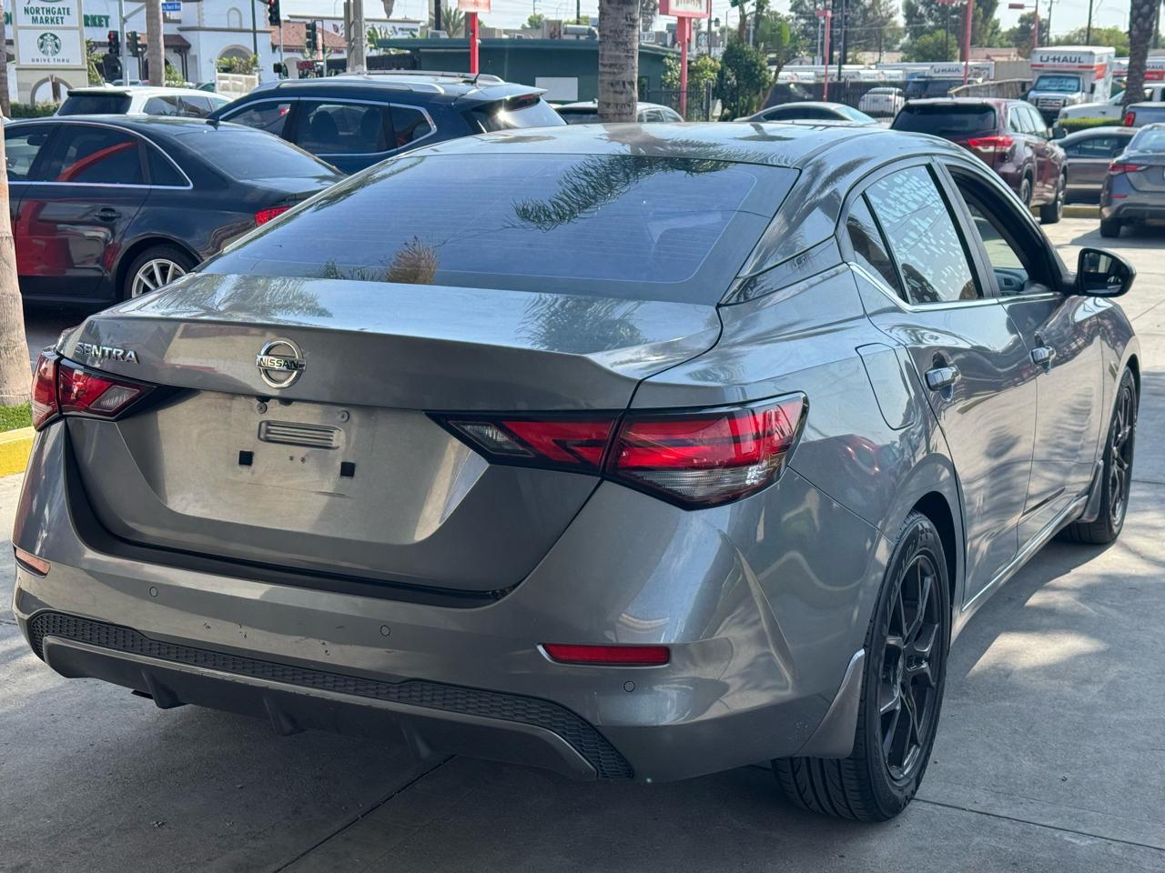 Nissan Sentra S 2020