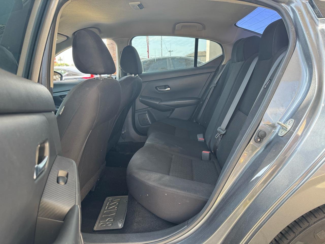 Nissan Sentra S 2020