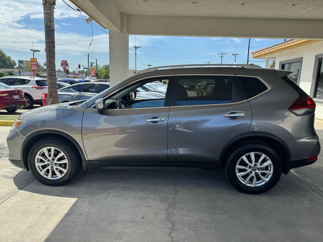 Nissan Rogue SV 2WD 2018