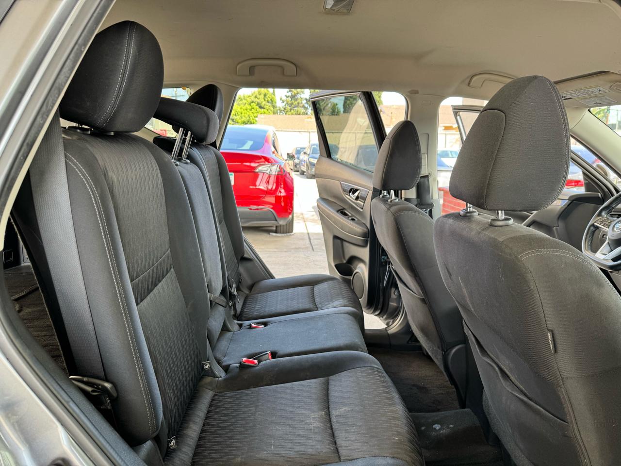 Nissan Rogue SV 2WD 2018