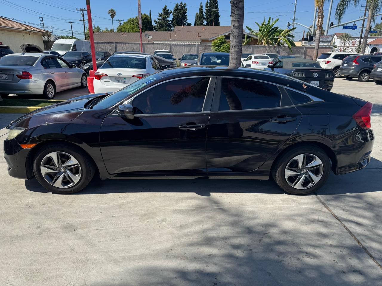 Honda Civic LX Sedan CVT 2016