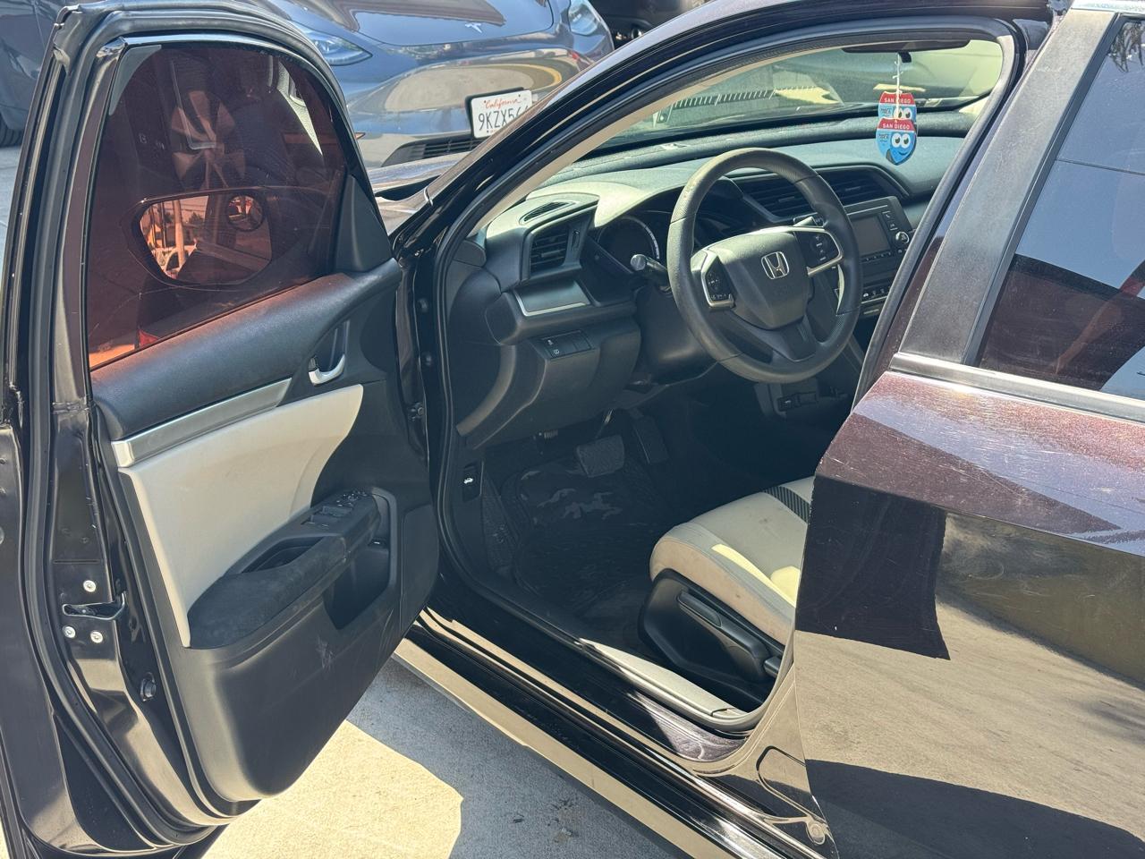 Honda Civic LX Sedan CVT 2016