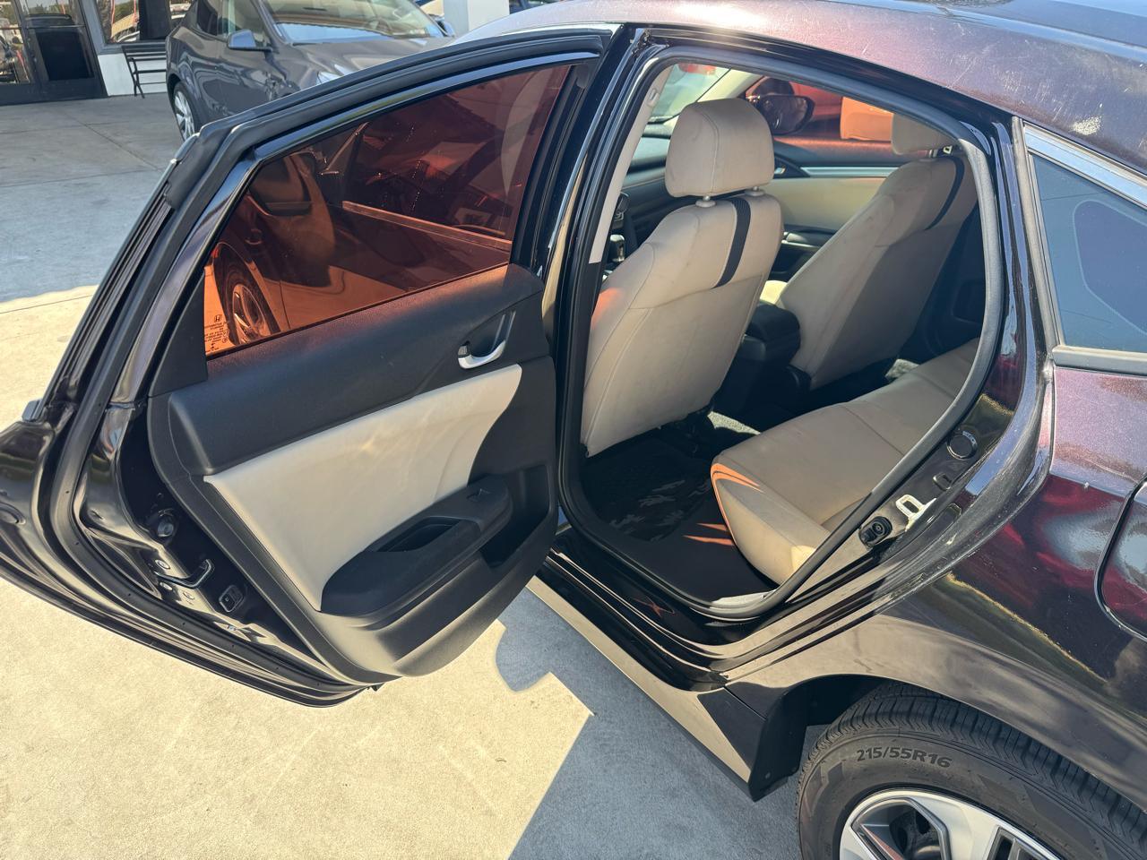 Honda Civic LX Sedan CVT 2016