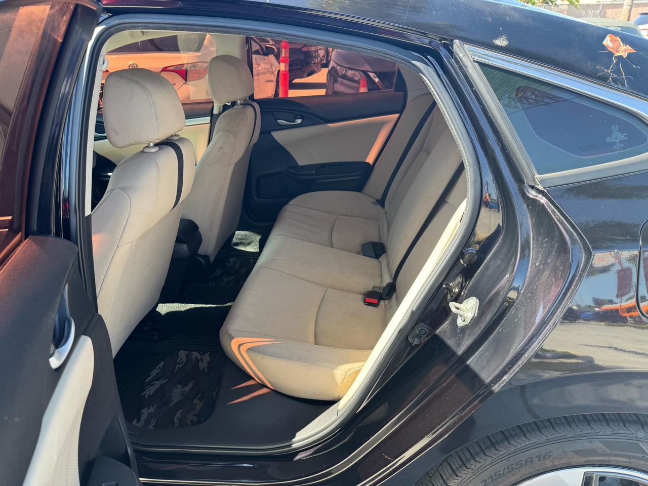 Honda Civic LX Sedan CVT 2016
