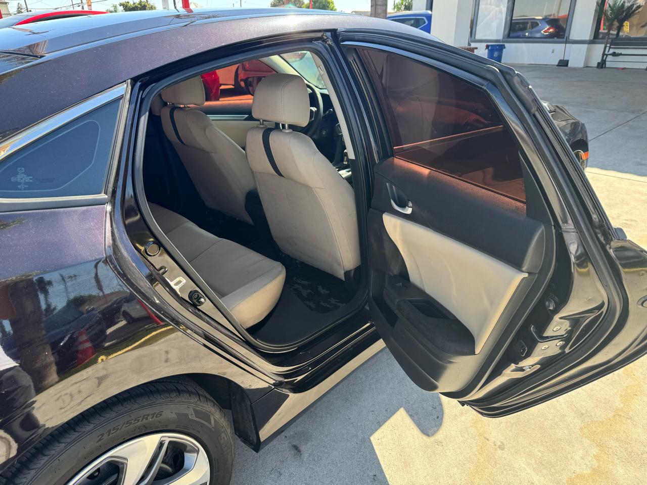 Honda Civic LX Sedan CVT 2016