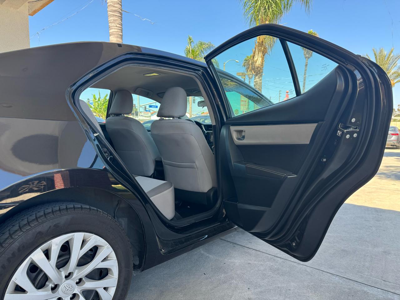 Toyota Corolla LE CVT 2019