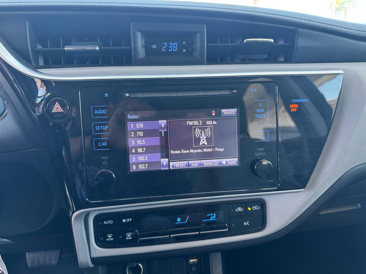 Toyota Corolla LE CVT 2019