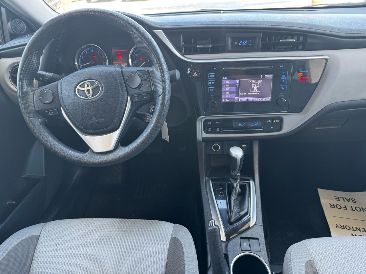 Toyota Corolla LE CVT 2019