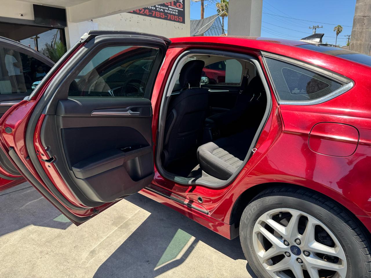 Ford Fusion SE 2013