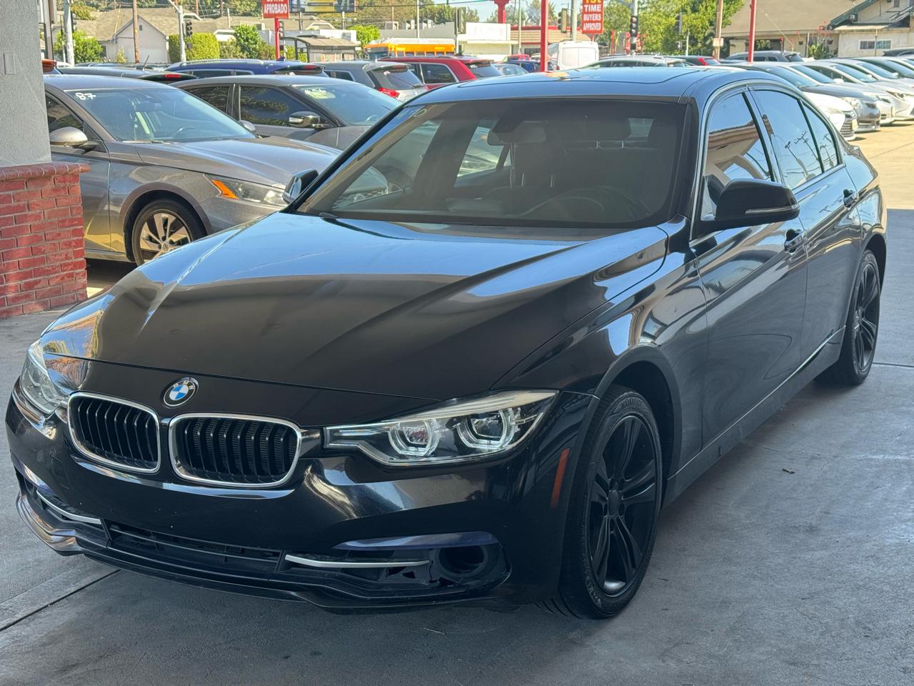 2018 BMW 3-Series 330i SULEV Sedan
