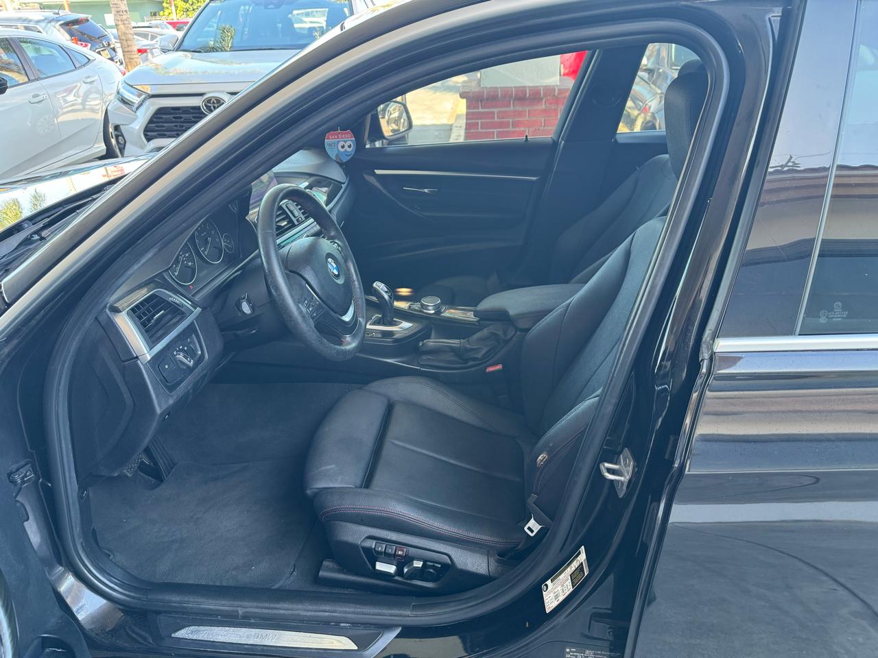 BMW 3-Series 330i SULEV Sedan 2018