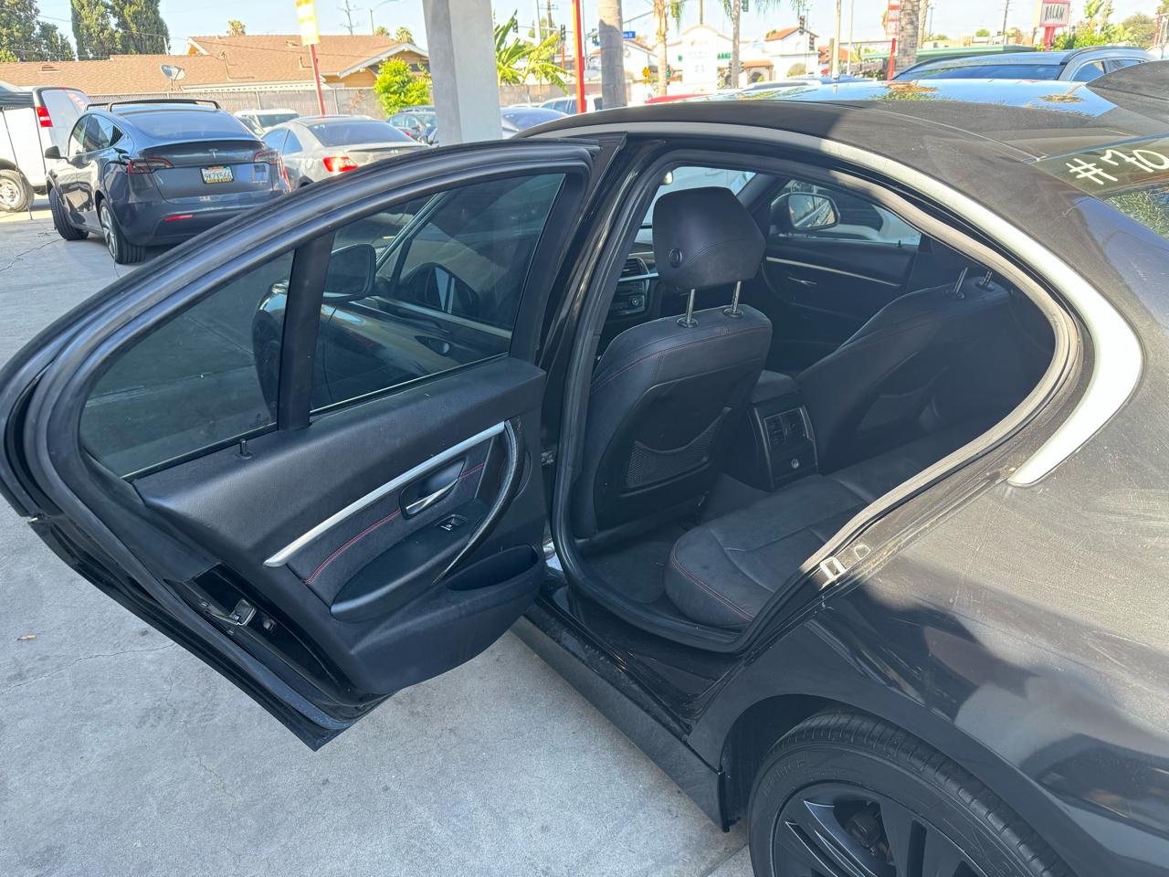 BMW 3-Series 330i SULEV Sedan 2018