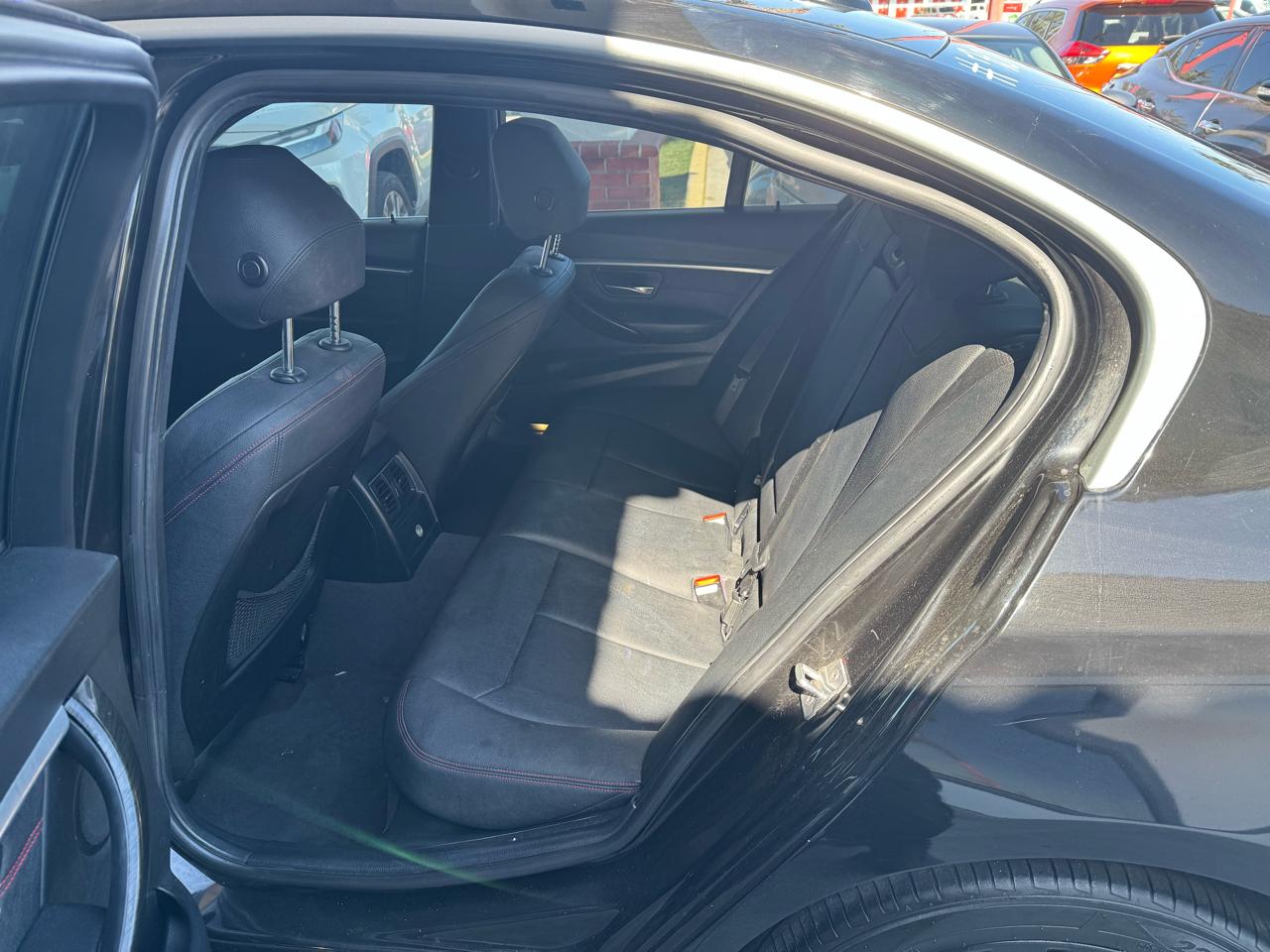 BMW 3-Series 330i SULEV Sedan 2018