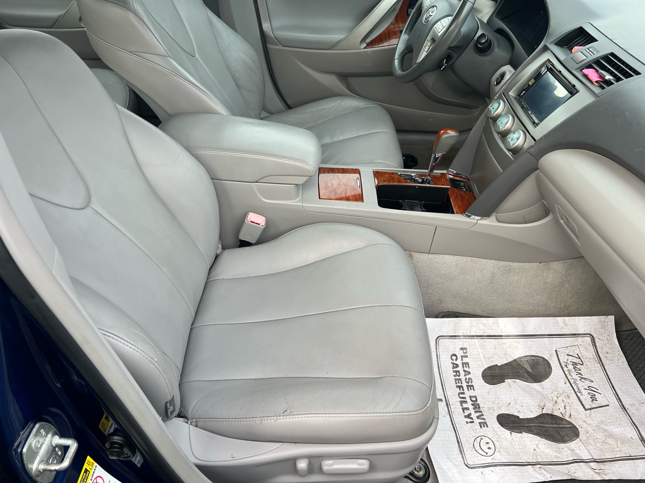 Toyota Camry 4dr Sdn V6 Auto XLE (Natl) 2009